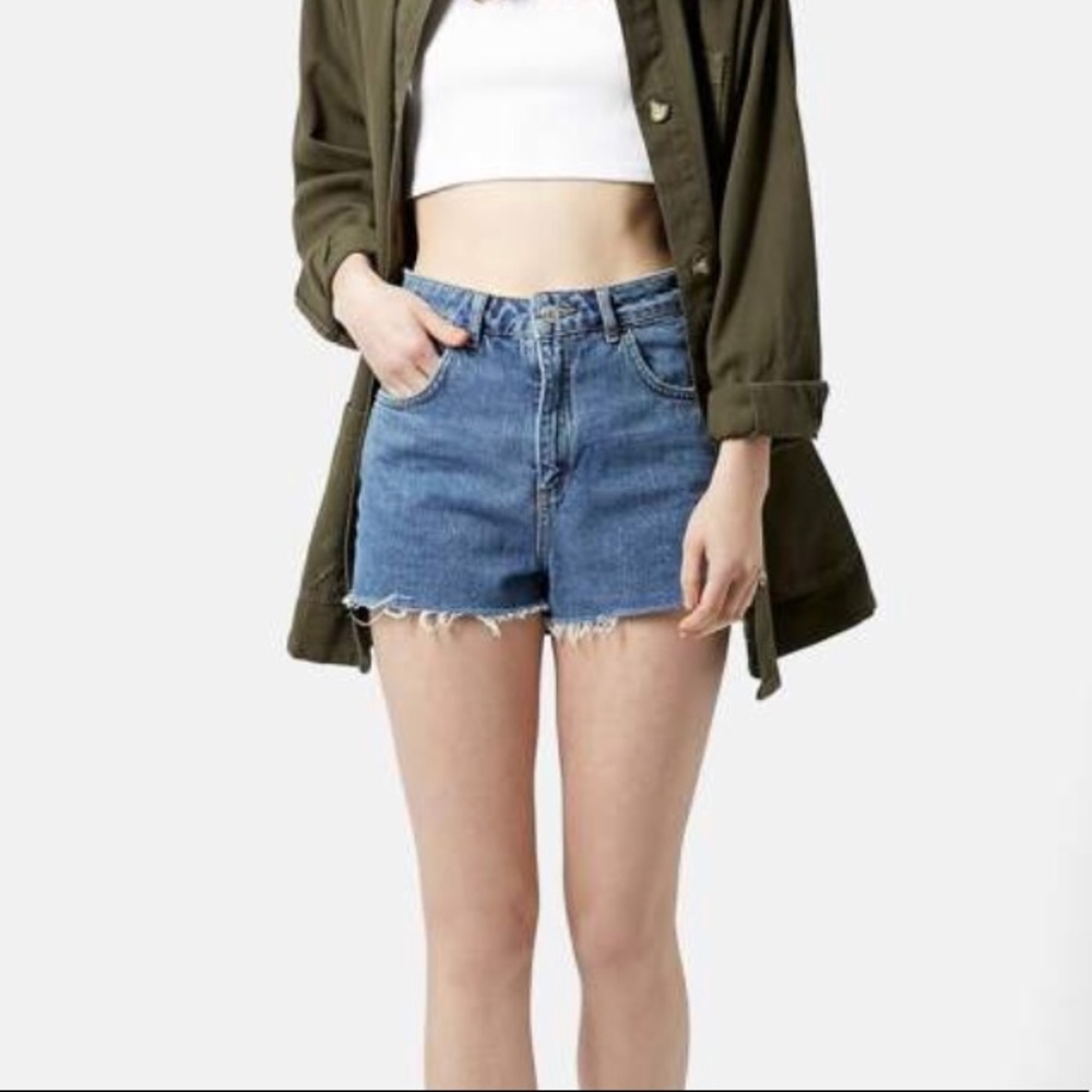 TOPSHOP moto ripped mom shorts